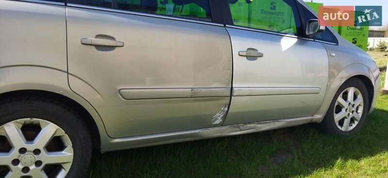 Минивэн Opel Zafira 2008 в Кагарлыке фото 16 Минивэн Opel Zafira 2008 в Кагарлыке