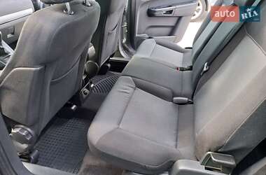 Минивэн Opel Zafira 2007 в 