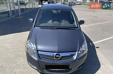 Мінівен Opel Zafira 2010 в 