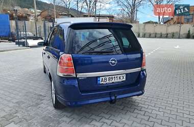 Минивэн Opel Zafira 2007 в 