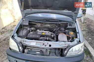 Мінівен Opel Zafira 2003 в 