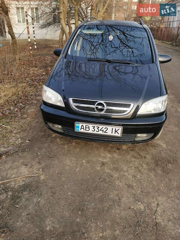 Opel Zafira 2004
