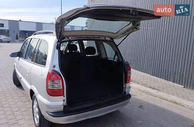 Минивэн Opel Zafira 2004 в 
