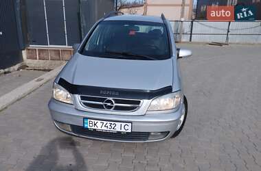 Минивэн Opel Zafira 2004 в 