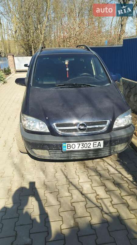 Мінівен Opel Zafira 2003 в Чорткові