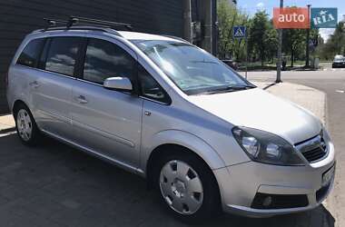 Мінівен Opel Zafira 2006 в Києві