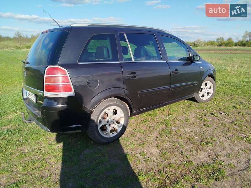 Мінівен Opel Zafira 2006 в Борзні