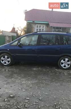 Минивэн Opel Zafira 2003 в 