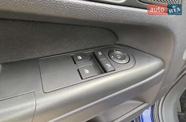 Минивэн Opel Zafira 2008 в 