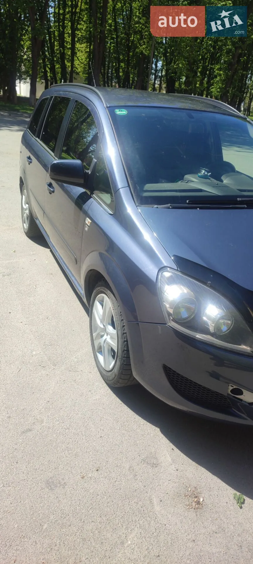 2010 Opel Zafira - мініатюра 2