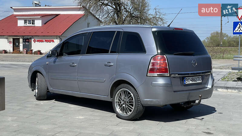 Мінівен Opel Zafira 2007 в Самборі