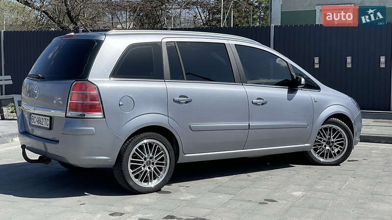 Мінівен Opel Zafira 2007 в Самборі