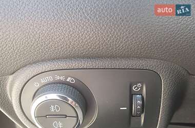 Минивэн Opel Zafira 2012 в 