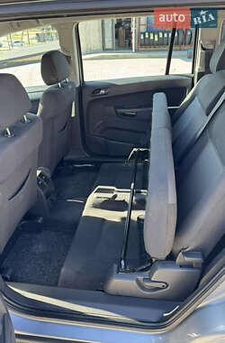 Мінівен Opel Zafira 2009 в 