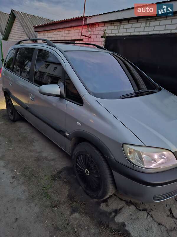 Мінівен Opel Zafira 2004 в 