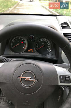 Мінівен Opel Zafira 2009 в 
