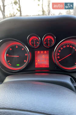 Микровэн Opel Zafira 2014 в 