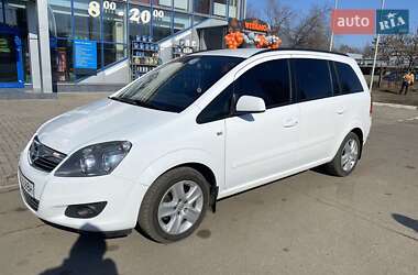 Минивэн Opel Zafira 2013 в 