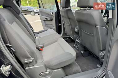 Мінівен Opel Zafira 2013 в 