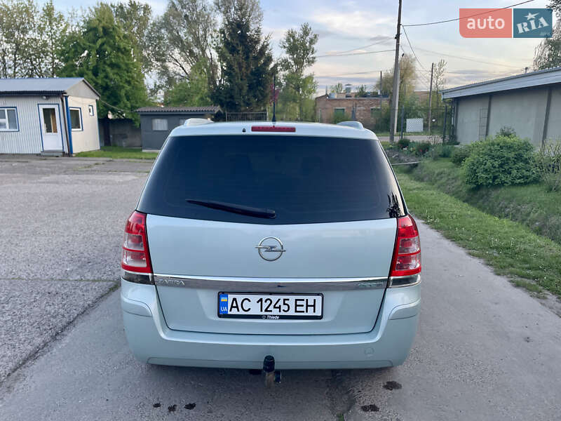 Мінівен Opel Zafira 2009 в Нововолинську фото 11 Мінівен Opel Zafira 2009 в Нововолинську