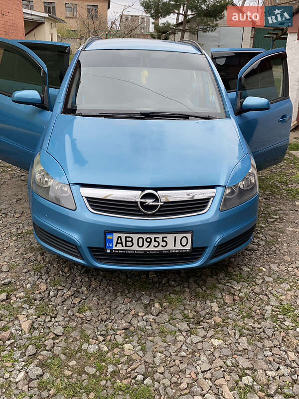 Мінівен Opel Zafira 2005 в 