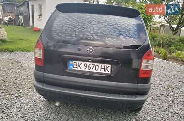 Мінівен Opel Zafira 2002 в 