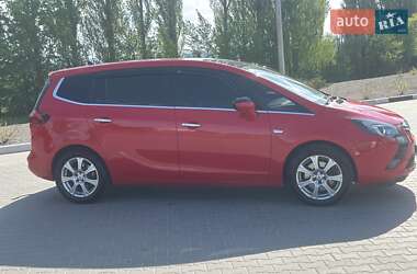 Минивэн Opel Zafira 2012 в 