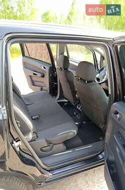 Минивэн Opel Zafira 2009 в 