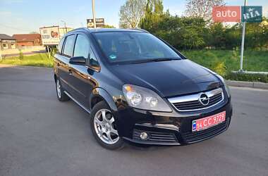 Минивэн Opel Zafira 2006 в Надворной