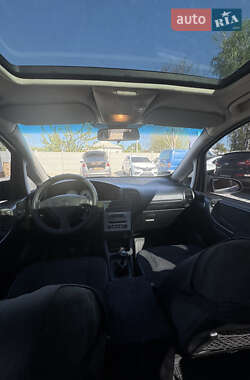 Мінівен Opel Zafira 2003 в 