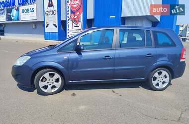 Минивэн Opel Zafira 2008 в 