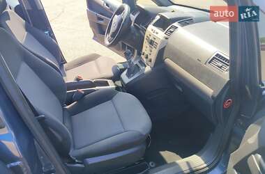 Минивэн Opel Zafira 2008 в 