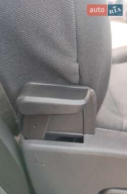 Минивэн Opel Zafira 2008 в 
