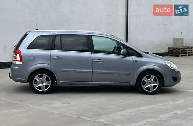 Мінівен Opel Zafira 2009 в 