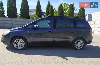 Минивэн Opel Zafira 2007 в Ровно