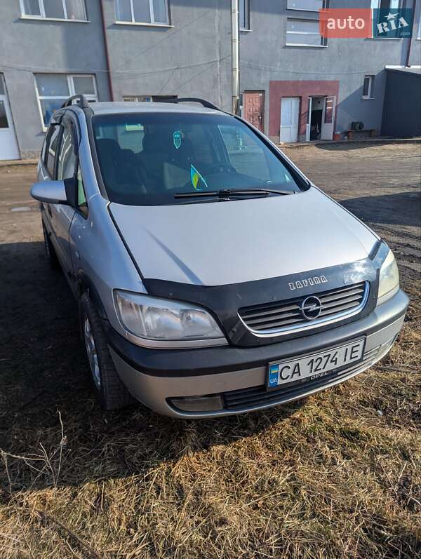 Opel Zafira 2000
