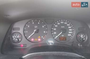Минивэн Opel Zafira 2002 в 