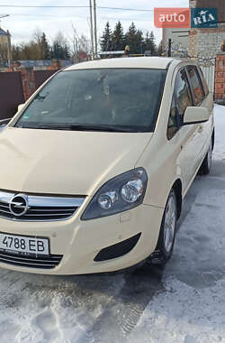 Минивэн Opel Zafira 2012 в Кременце