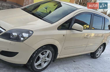 Мінівен Opel Zafira 2012 в 