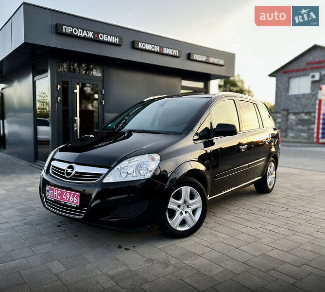 Opel Zafira 2010