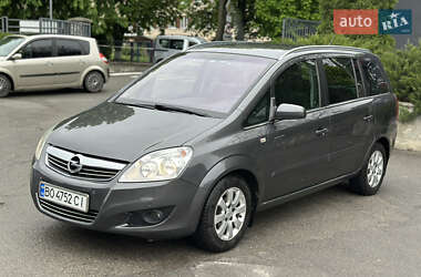 Минивэн Opel Zafira 2009 в 