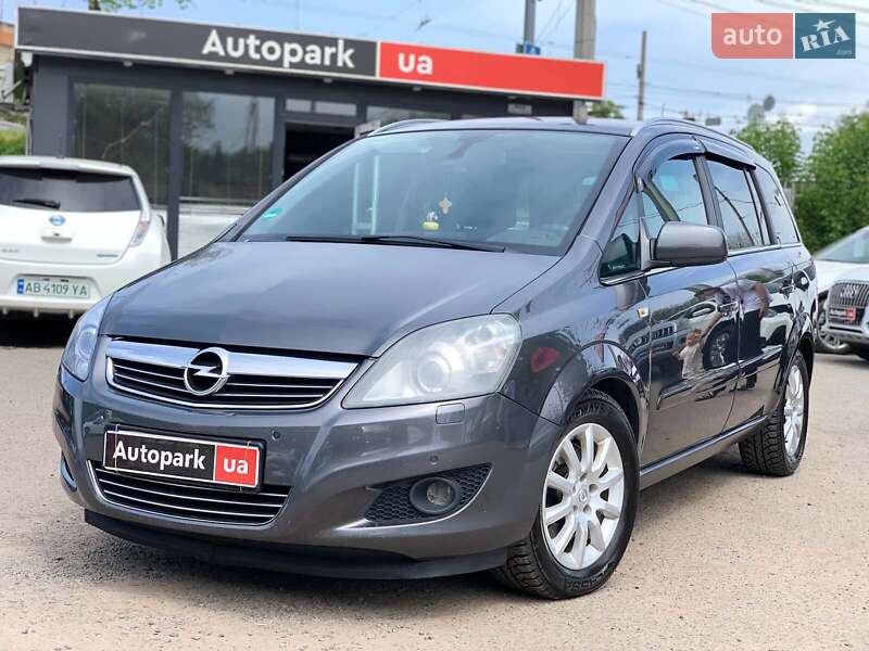 Opel Zafira 2011