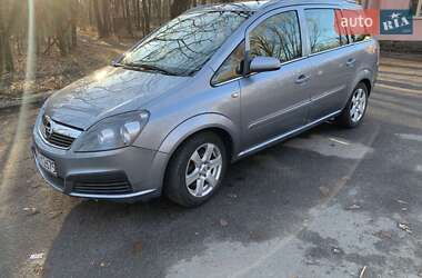 Минивэн Opel Zafira 2006 в 