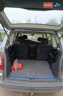 Мінівен Opel Zafira 2004 в 