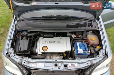 Мінівен Opel Zafira 2004 в 