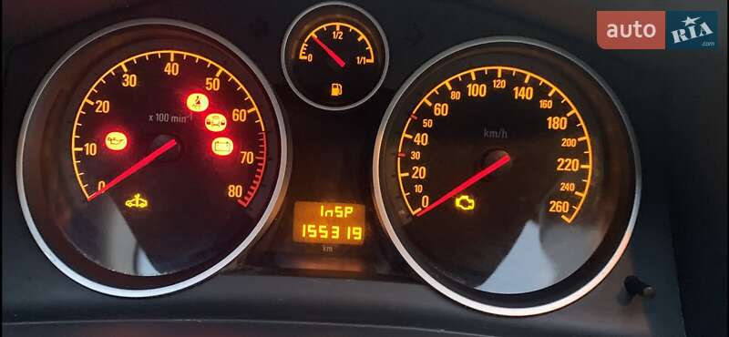 Минивэн Opel Zafira 2011 в Виннице
