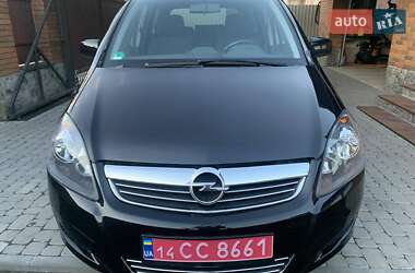 Мінівен Opel Zafira 2011 в 