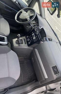 Мінівен Opel Zafira 2010 в 