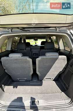 Минивэн Opel Zafira 2011 в 