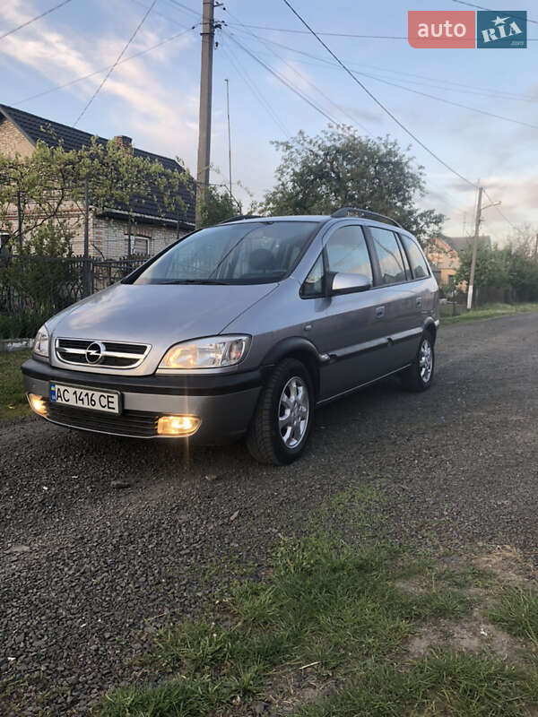 Мінівен Opel Zafira 2003 в 